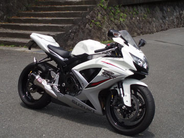 GSX-R750K9